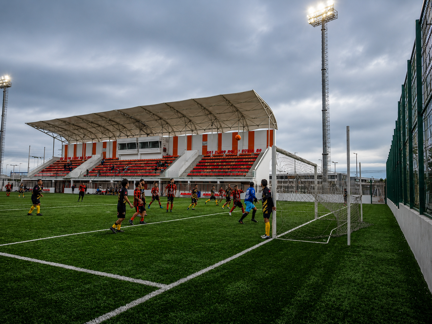 Complejo Deportivo Municipal — entrenamientos de PARIENTES FC